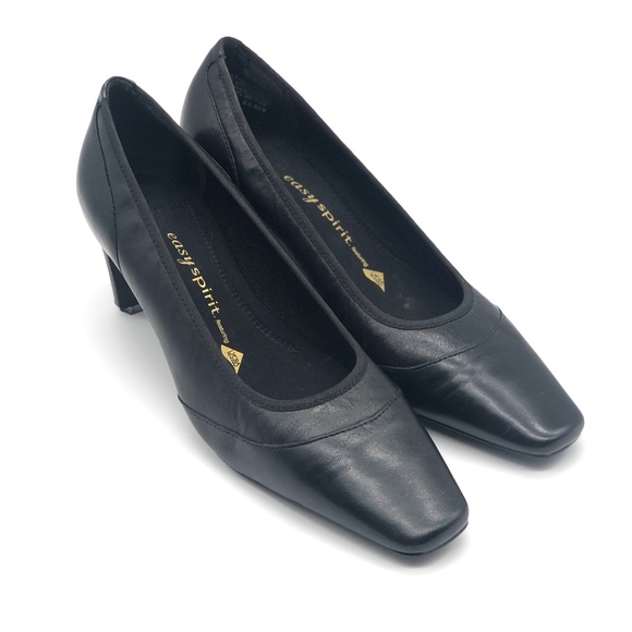 Easy Spirit Square Toed Black Heels size 5 1/2 - Picture 1 of 10